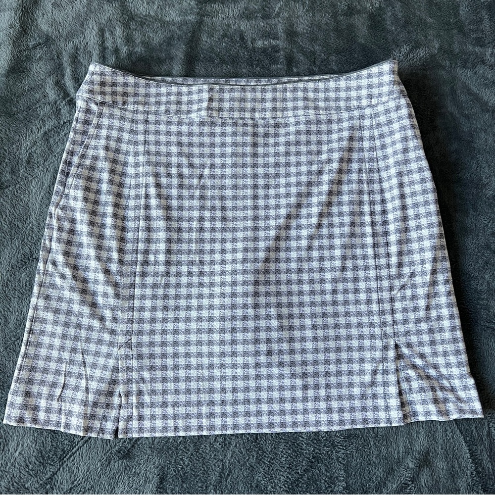 ✨Fairway & Greene Gray Checkered Skort